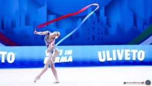 ita 40438 raffaeli sofia sfe04030 simone ferraro ph